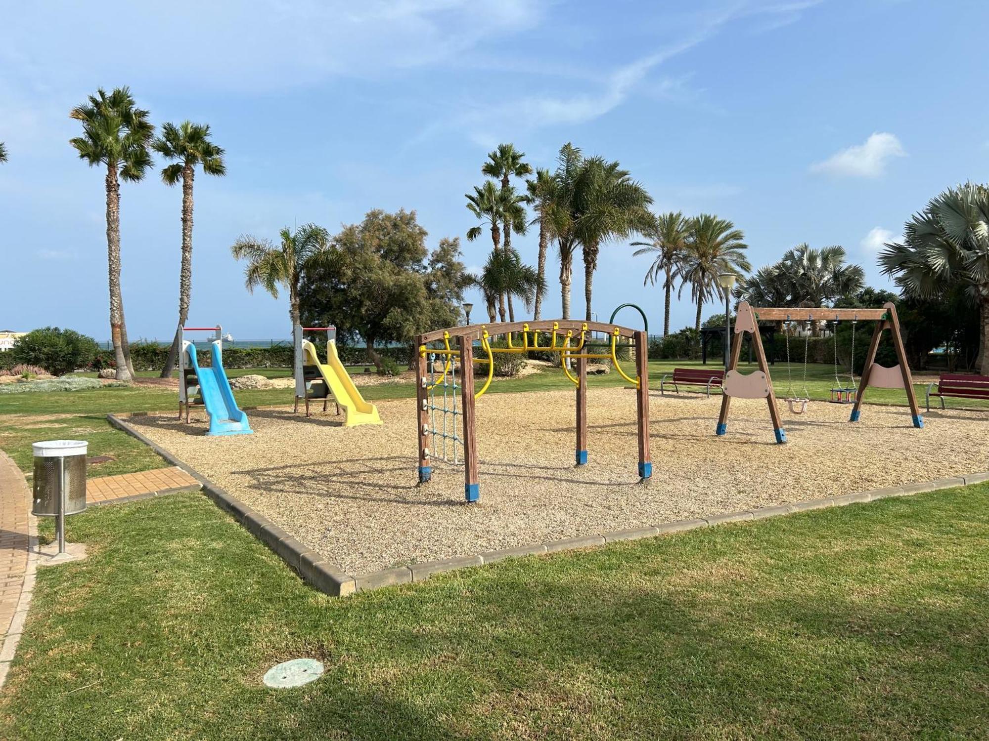 Jardines Nuevo Vera Bajo 2 Dormitorios Vistas Al Mar Bagian luar foto